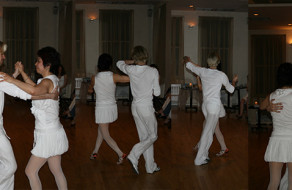 Avant: Dance Club Demonstration